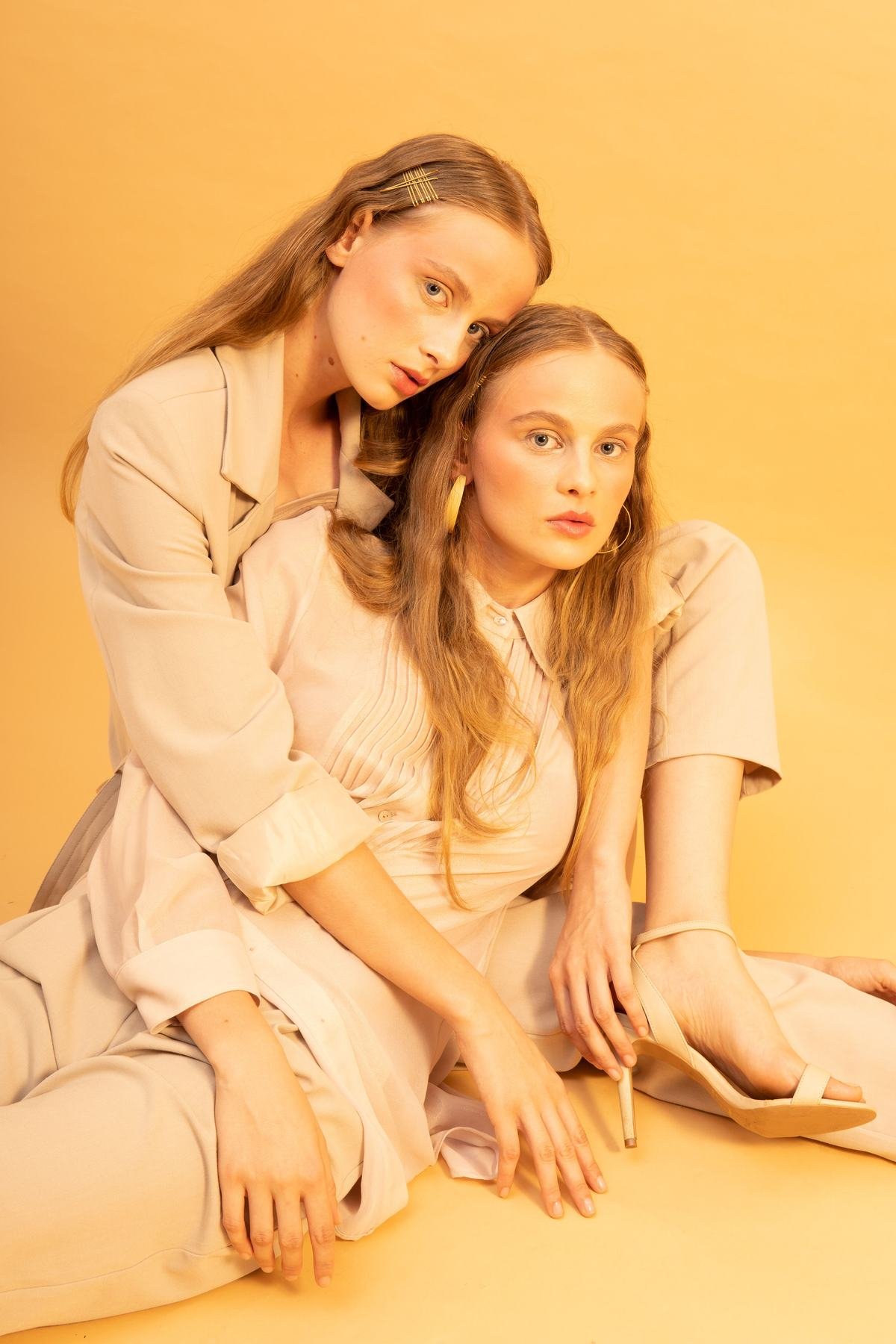 Elegant tailored womenswear